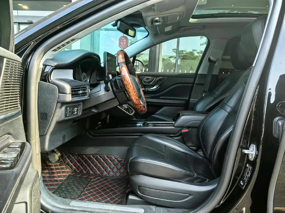 2020 Lincoln Corsair 2.0T 245HP L4 8AT,autocango,china used car exporter,china ev exporter,chinese used car exporter,chinese used ev exporter