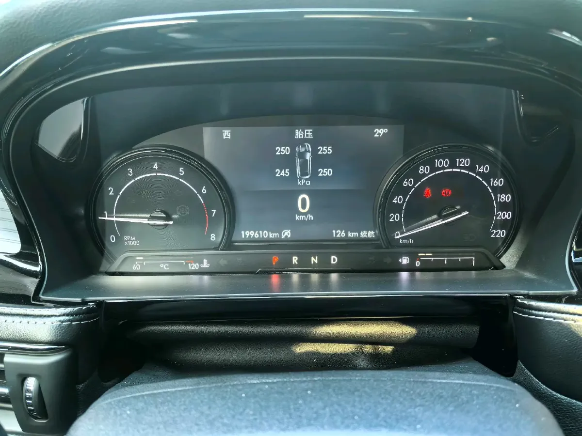 2020 Lincoln Corsair 2.0T 245HP L4 8AT,autocango,china used car exporter,china ev exporter,chinese used car exporter,chinese used ev exporter