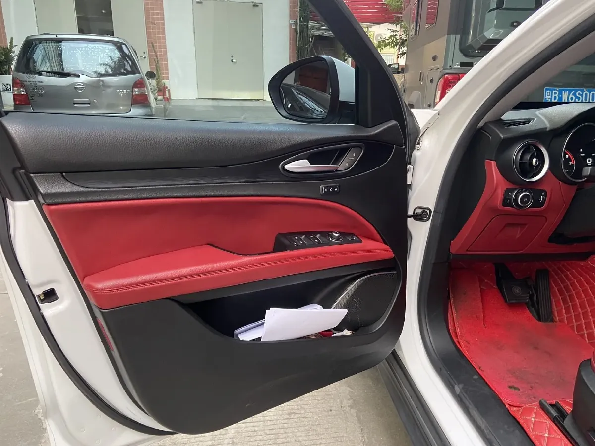 2017 Lexus NX 2.0T 238HP L4 6AT,autocango,china used car exporter,china ev exporter,chinese used car exporter,chinese used ev exporter