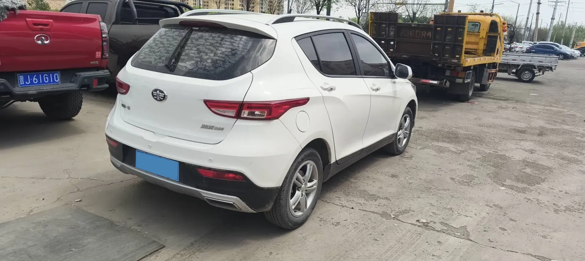 2017 FAW Jumpal D60 1.5L 113HP L4 5MT,autocango,china used car exporter,china ev exporter,chinese used car exporter,chinese used ev exporter