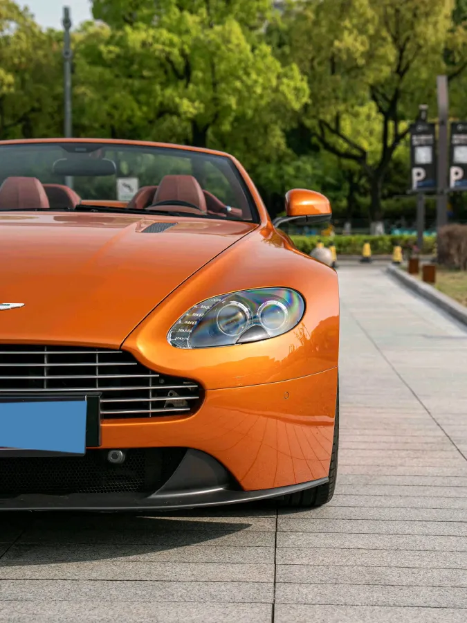 2008 BMW 1 Series 2.0L 156HP L4 6MT,autocango,china used car exporter,china ev exporter,chinese used car exporter,chinese used ev exporter