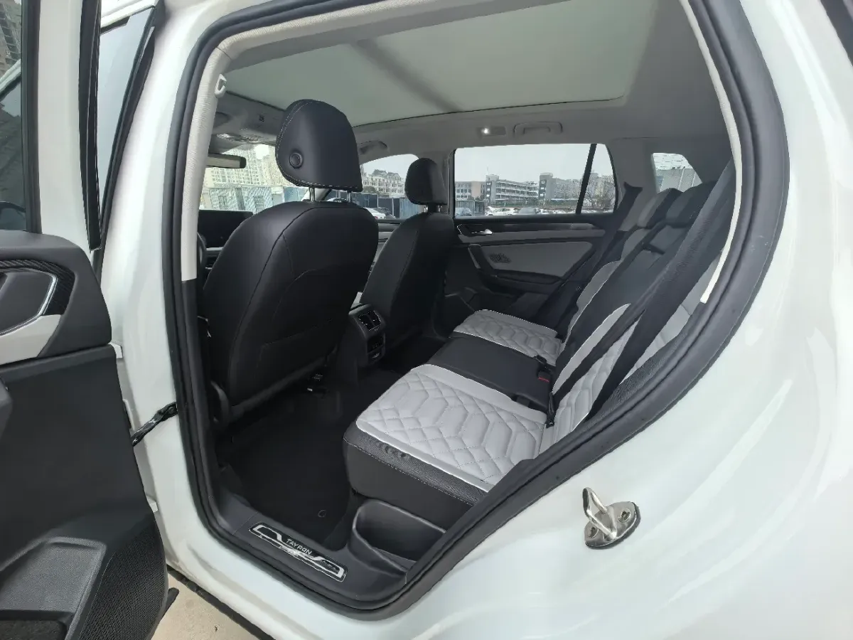 2023 Volkswagen Tayron 1.4T 150HP L4 7DCT,autocango,china used car exporter,china ev exporter,chinese used car exporter,chinese used ev exporter