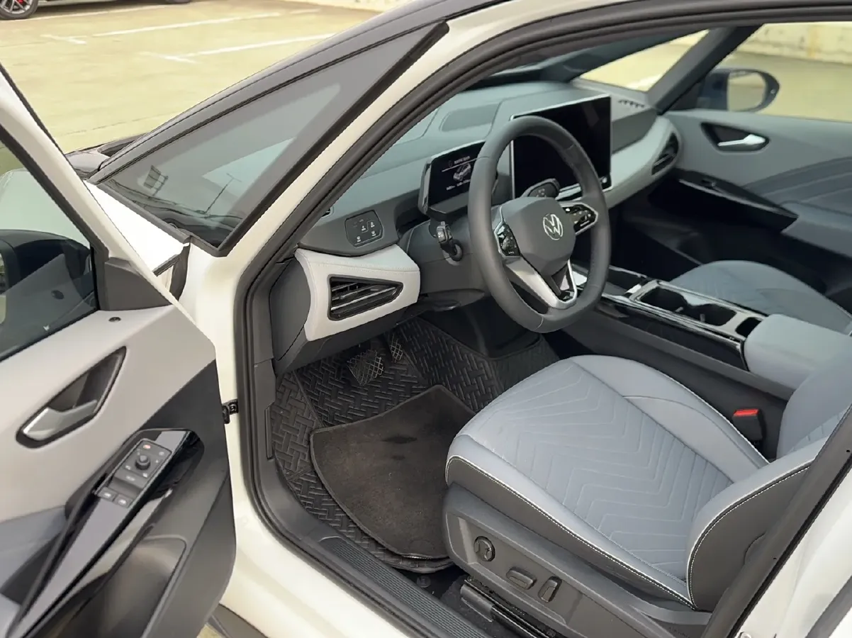 2025 Volkswagen ID.3 BEV 52.8KWH,autocango,china used car exporter,china ev exporter,chinese used car exporter,chinese used ev exporter