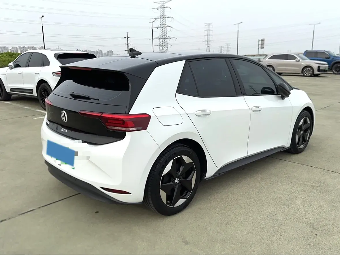 2025 Volkswagen ID.3 BEV 52.8KWH,autocango,china used car exporter,china ev exporter,chinese used car exporter,chinese used ev exporter