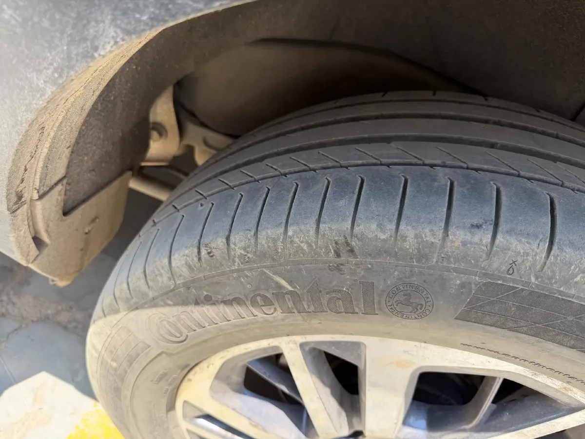 2017 MAXUS D90 2.0T 224HP L4 6AT,autocango,china used car exporter,china ev exporter,chinese used car exporter,chinese used ev exporter