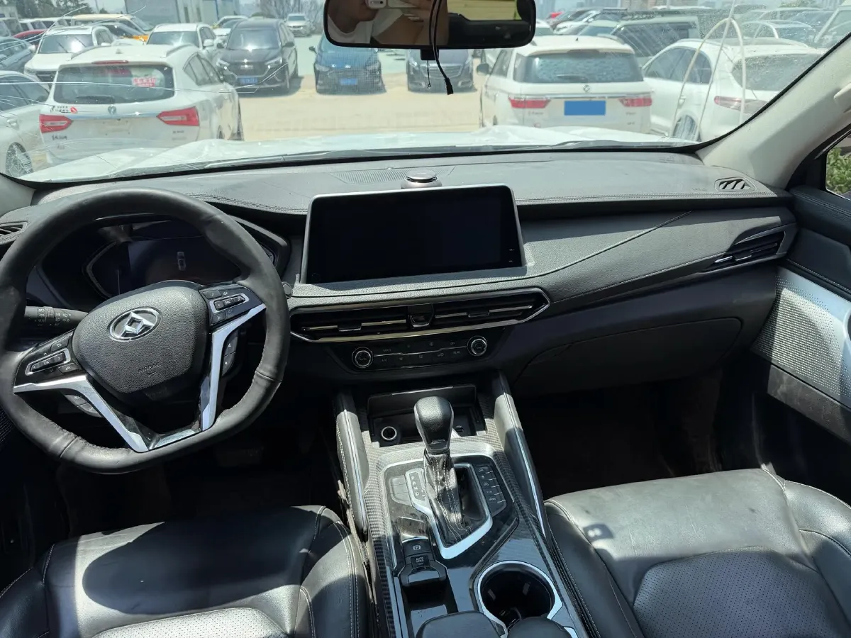 2017 MAXUS D90 2.0T 224HP L4 6AT,autocango,china used car exporter,china ev exporter,chinese used car exporter,chinese used ev exporter