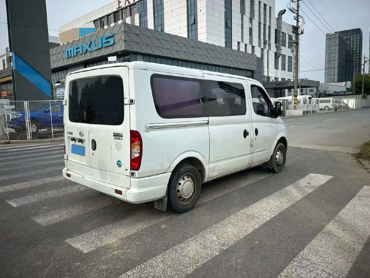 2021 MAXUS XinTu V80 2.0T 139HP L4 6MT,autocango,china used car exporter,china ev exporter,chinese used car exporter,chinese used ev exporter