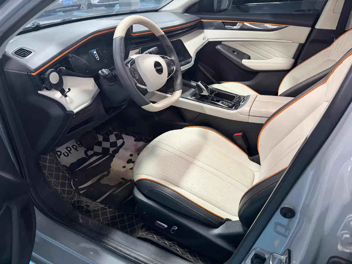 2021 DongFeng Aeolus YiXuan MAX 1.5T 190HP L4 7DCT,autocango,china used car exporter,china ev exporter,chinese used car exporter,chinese used ev exporter