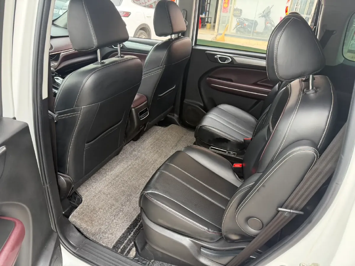 2023 GAC Trumpchi M6 1.5T 177HP L4 7DCT,autocango,china used car exporter,china ev exporter,chinese used car exporter,chinese used ev exporter