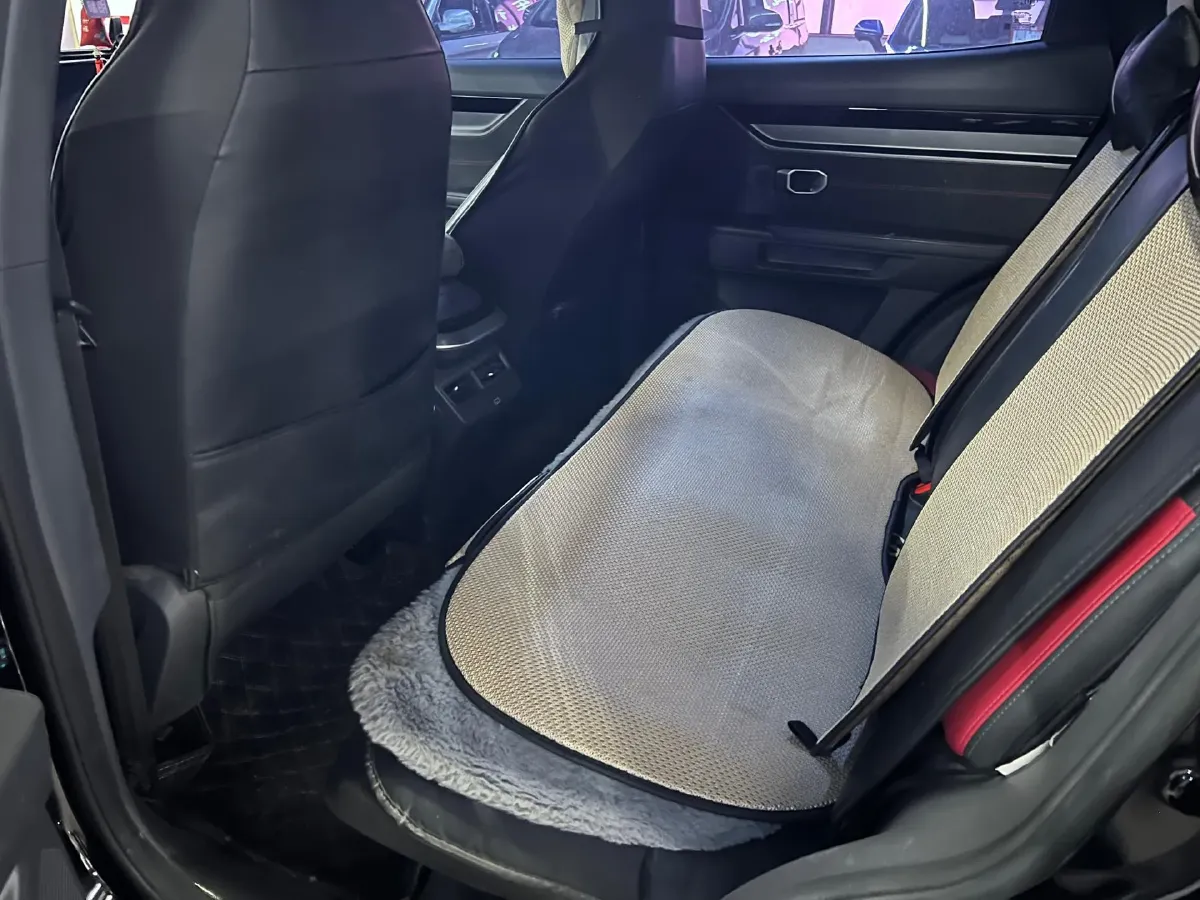 2023 Jetour DASHING i-DM 1.5T 156HP L4 3DHT PHEV 19.27KWH,autocango,china used car exporter,china ev exporter,chinese used car exporter,chinese used ev exporter