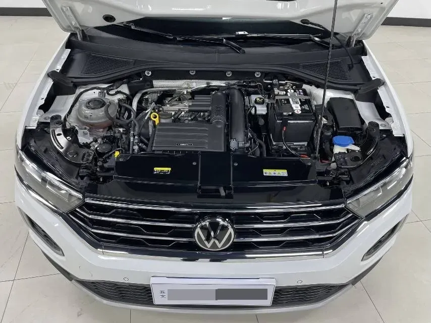 2022 Volkswagen T-Roc 1.4T 150HP L4 7DCT,autocango,china used car exporter,china ev exporter,chinese used car exporter,chinese used ev exporter