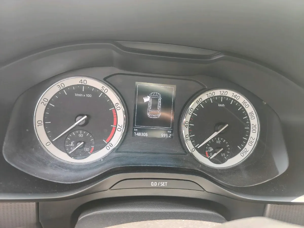 2018 Skoda Kodiak 2.0T 186HP L4 7DCT,autocango,china used car exporter,china ev exporter,chinese used car exporter,chinese used ev exporter