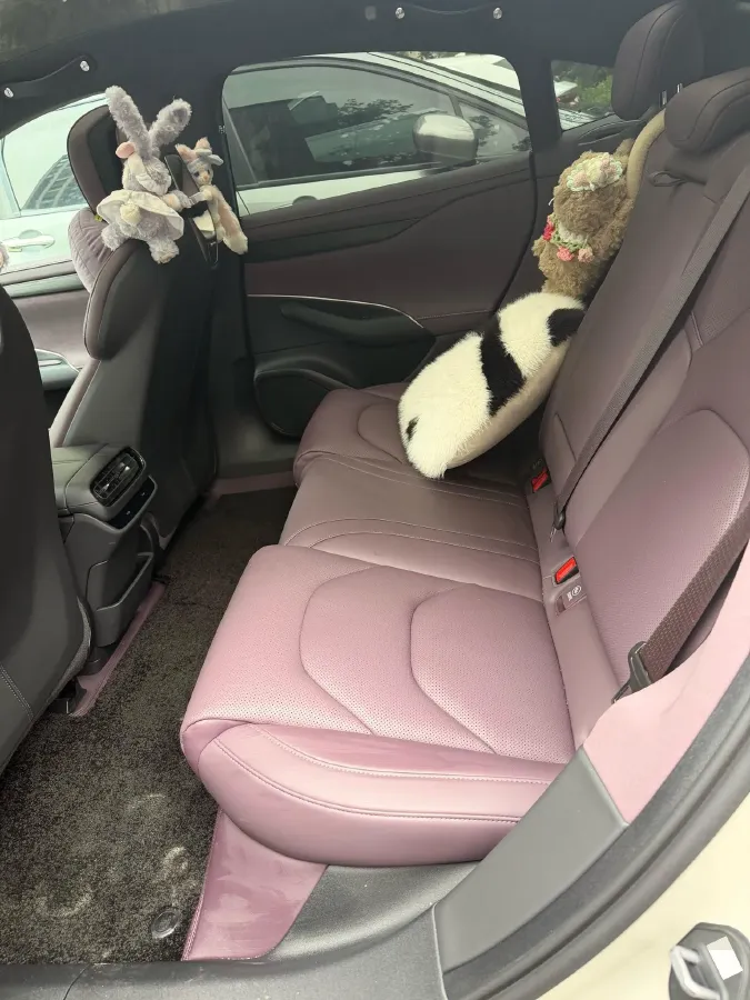 2024 MI SU7 BEV 94.3KWH,autocango,china used car exporter,china ev exporter,chinese used car exporter,chinese used ev exporter