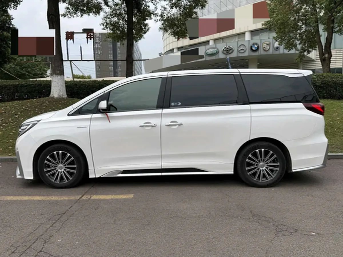 2021 GAC Trumpchi M8 2.0T 252HP L4 8AT,autocango,china used car exporter,china ev exporter,chinese used car exporter,chinese used ev exporter