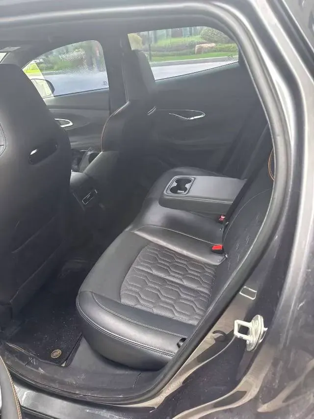 2022 ChangAn UNI-T 1.5T 188HP L4 7DCT,autocango,china used car exporter,china ev exporter,chinese used car exporter,chinese used ev exporter