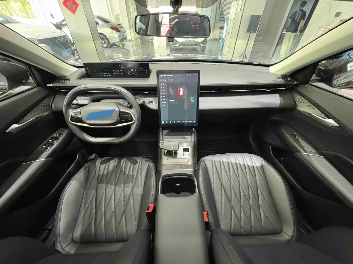 2024 ChangAn QiYuan A05 1.5L 110HP L4 E-CVT PHEV 9.07KWH,autocango,china used car exporter,china ev exporter,chinese used car exporter,chinese used ev exporter