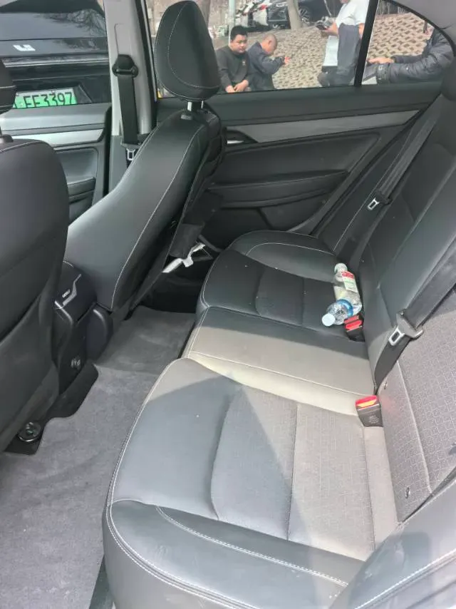 2020 Geely Emgrand 1.5L 109HP L4 5MT,autocango,china used car exporter,china ev exporter,chinese used car exporter,chinese used ev exporter