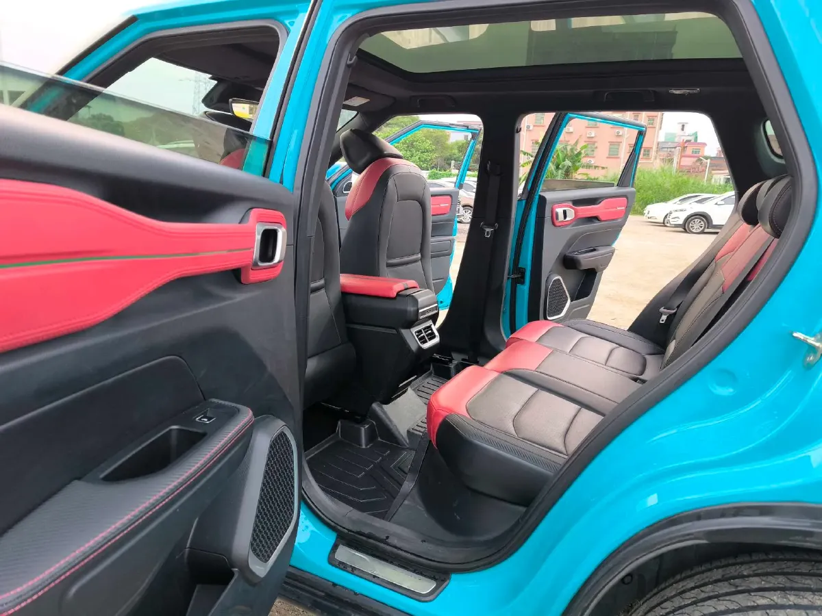 2020 Geely ICON 1.5T 177HP L3 7DCT,autocango,china used car exporter,china ev exporter,chinese used car exporter,chinese used ev exporter