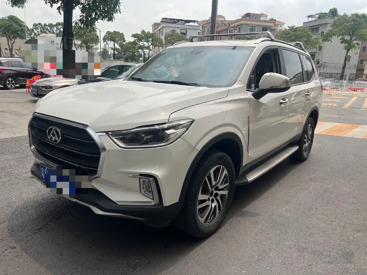 2017 MAXUS D90 2.0T 224HP L4 6AT,autocango,china used car exporter,china ev exporter,chinese used car exporter,chinese used ev exporter