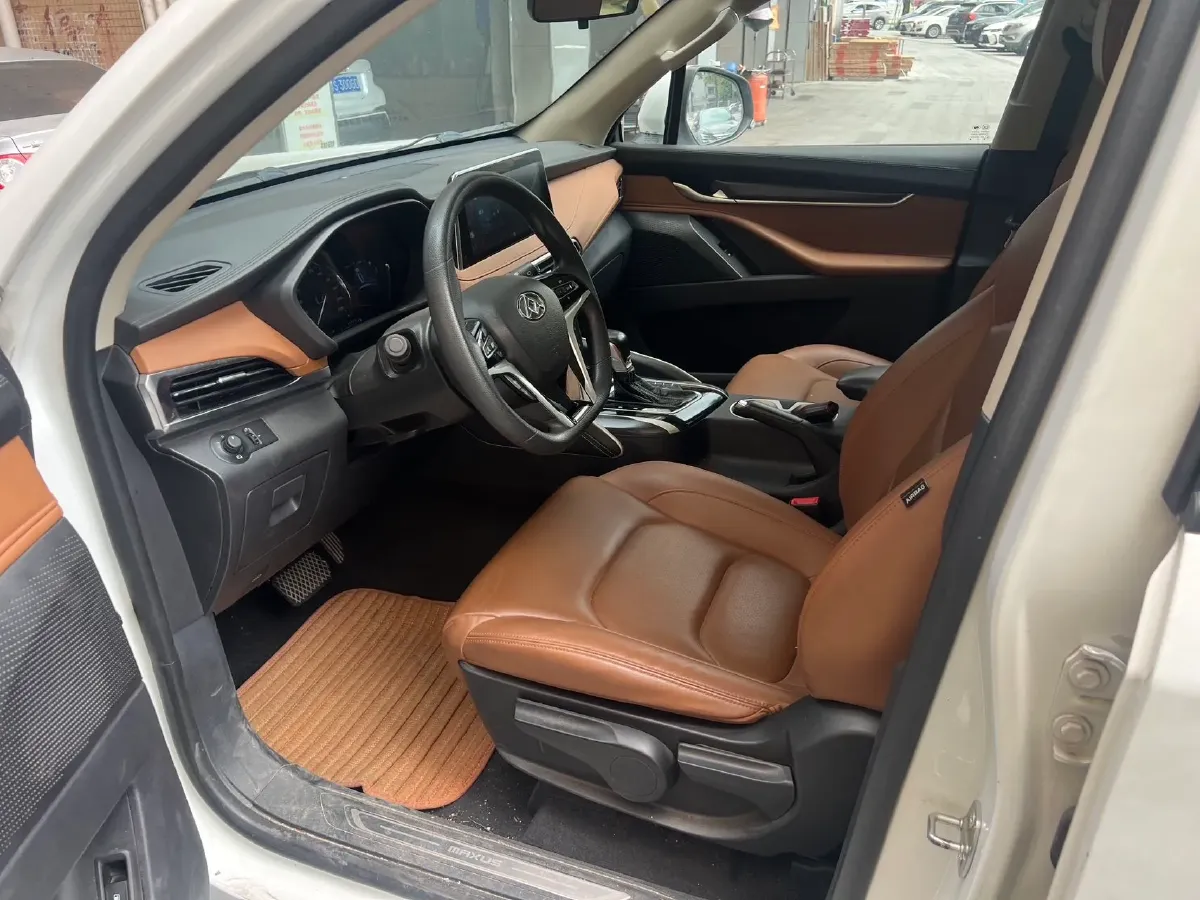 2017 MAXUS D90 2.0T 224HP L4 6AT,autocango,china used car exporter,china ev exporter,chinese used car exporter,chinese used ev exporter