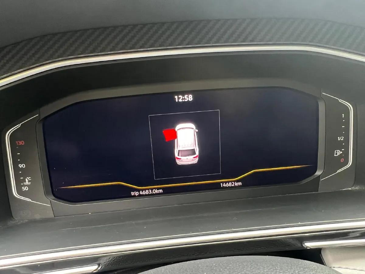 2023 Volkswagen Tiguan L 2.0T 186HP L4 7DCT,autocango,china used car exporter,china ev exporter,chinese used car exporter,chinese used ev exporter