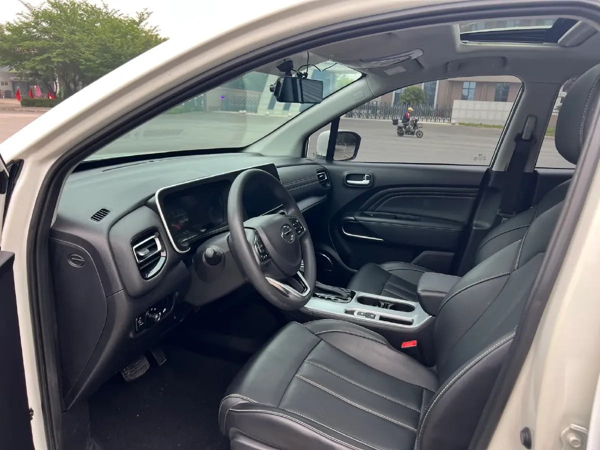 2021 GAC Trumpchi GS3 1.5T 169HP L4 6AT,autocango,china used car exporter,china ev exporter,chinese used car exporter,chinese used ev exporter