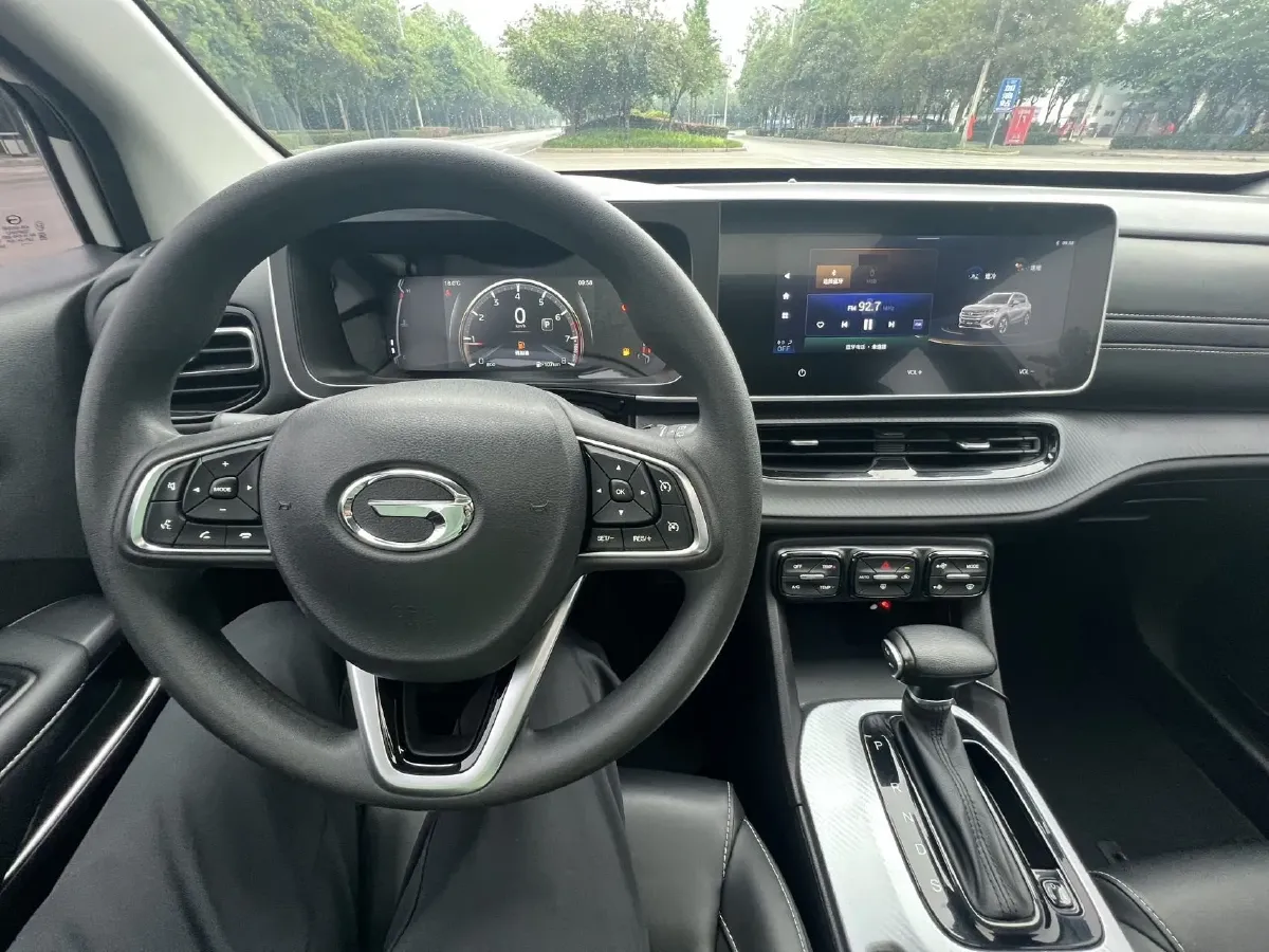 2021 GAC Trumpchi GS3 1.5T 169HP L4 6AT,autocango,china used car exporter,china ev exporter,chinese used car exporter,chinese used ev exporter