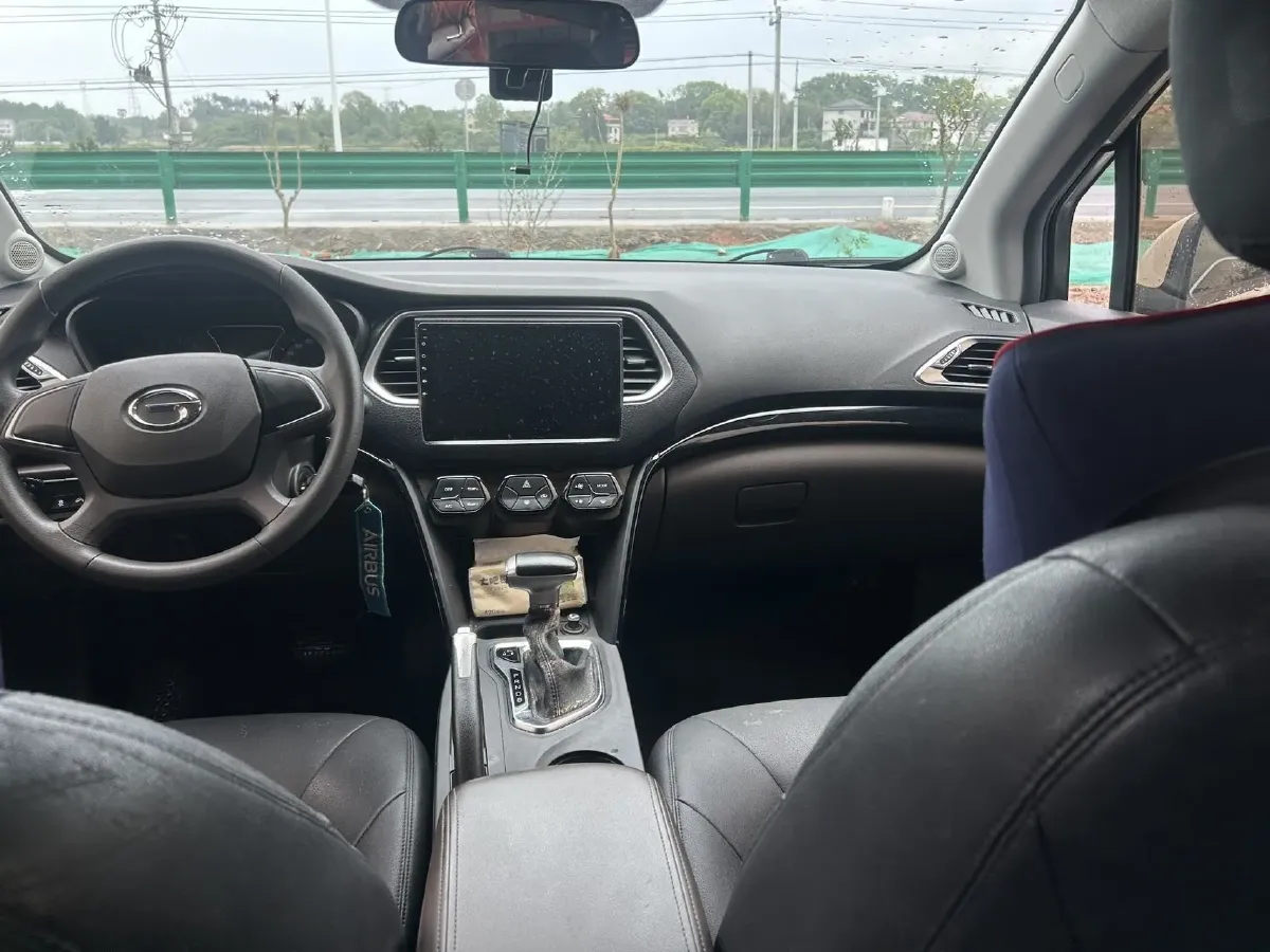 2017 GAC Trumpchi GS4 1.3T 137HP L4 7DCT,autocango,china used car exporter,china ev exporter,chinese used car exporter,chinese used ev exporter