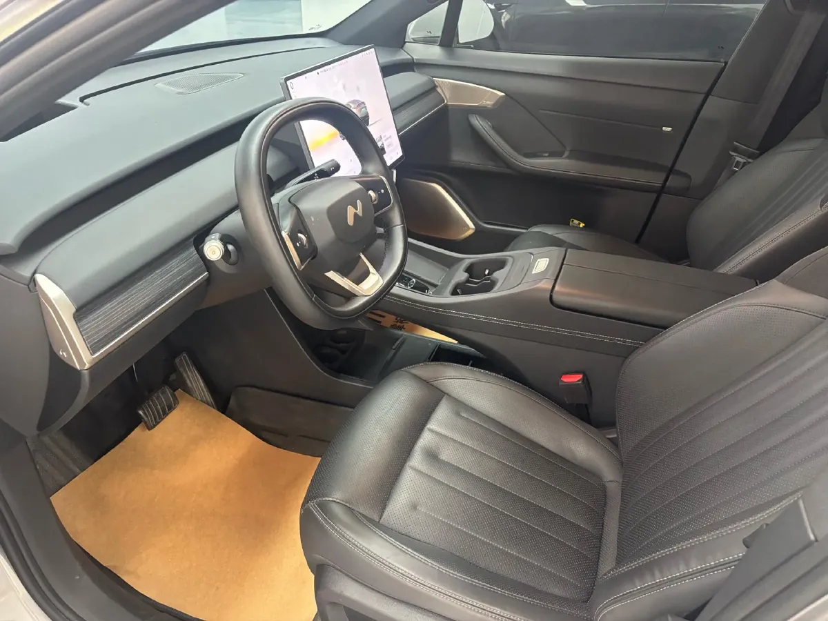 2024 ONVO L60 BEV 60KWH,autocango,china used car exporter,china ev exporter,chinese used car exporter,chinese used ev exporter