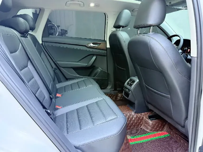 2022 Volkswagen Tharu 1.4T 150HP L4 7DCT,autocango,china used car exporter,china ev exporter,chinese used car exporter,chinese used ev exporter