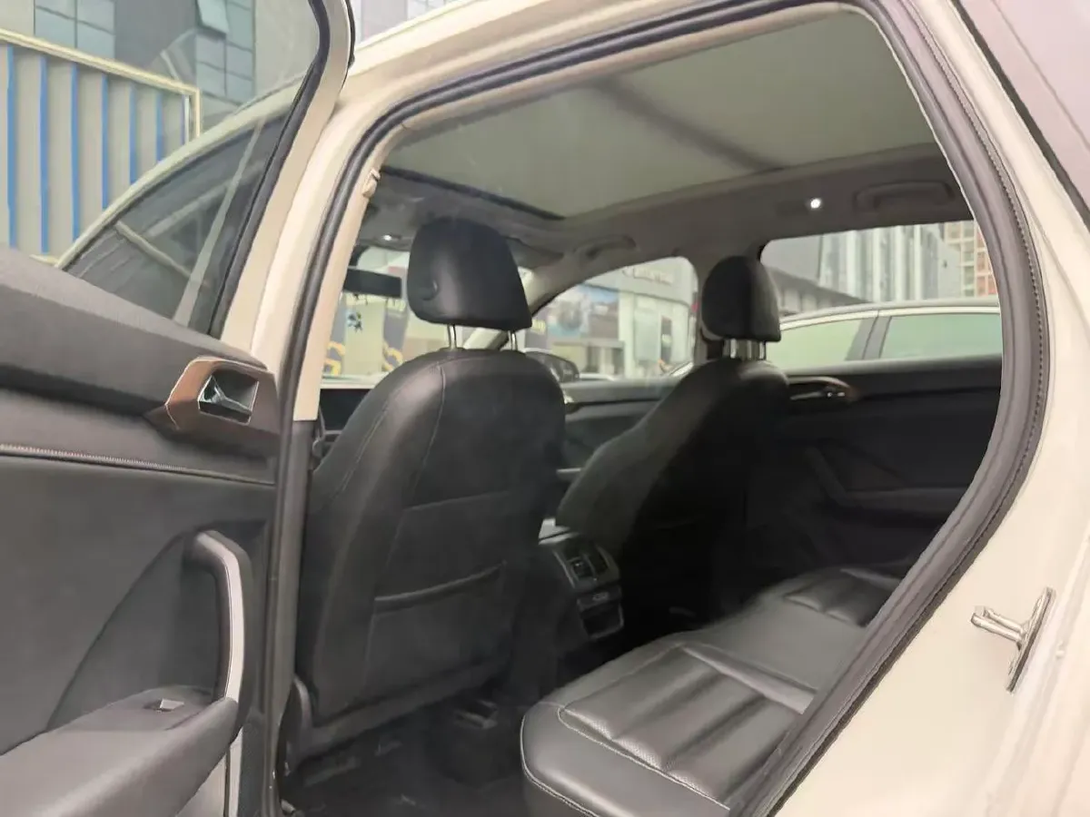 2020 Volkswagen Tharu 1.4T 150HP L4 7DCT,autocango,china used car exporter,china ev exporter,chinese used car exporter,chinese used ev exporter