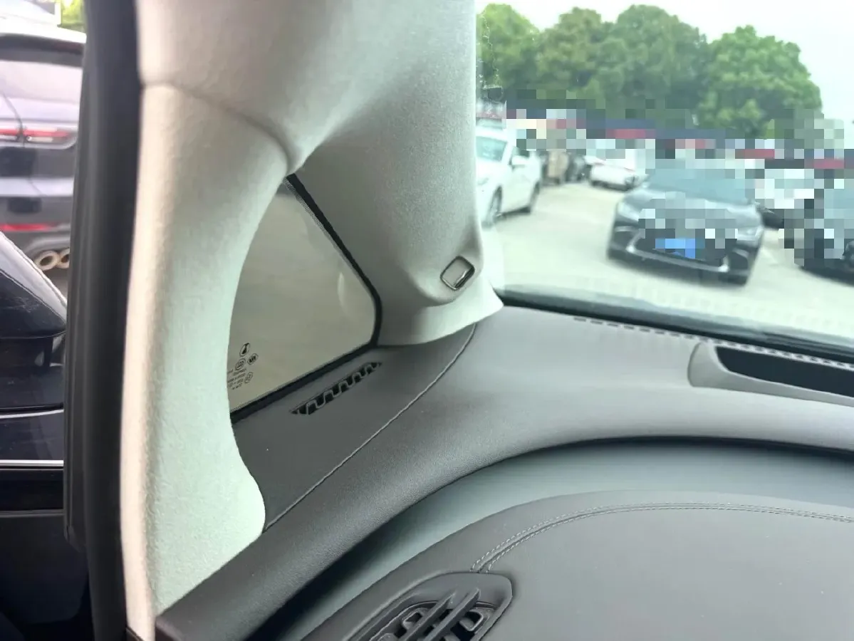 2024 Denza D9 1.5T 139HP L4 E-CVT PHEV 40KWH,autocango,china used car exporter,china ev exporter,chinese used car exporter,chinese used ev exporter