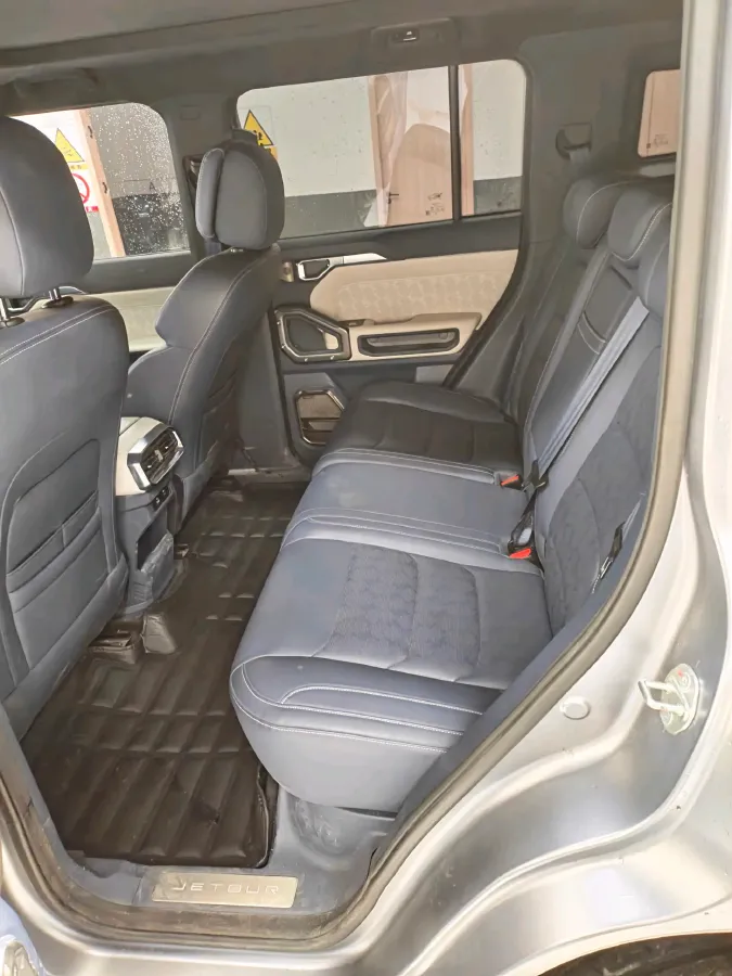 2024 Jetour ShanHai TravellerC-DM 1.5T 156HP L4 3DHT PHEV 43.24KWH,autocango,china used car exporter,china ev exporter,chinese used car exporter,chinese used ev exporter