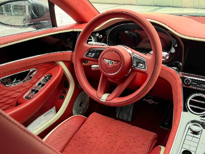2025 Bentley Continental 4.0T 600HP V8 8DCT PHEV 25.9KWH,autocango,china used car exporter,china ev exporter,chinese used car exporter,chinese used ev exporter