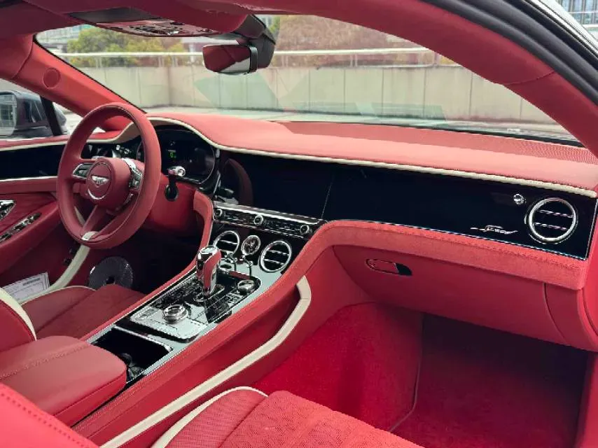 2025 Bentley Continental 4.0T 600HP V8 8DCT PHEV 25.9KWH,autocango,china used car exporter,china ev exporter,chinese used car exporter,chinese used ev exporter