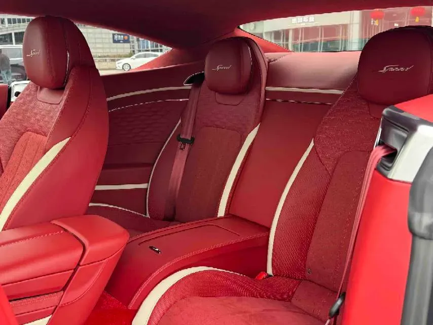 2025 Bentley Continental 4.0T 600HP V8 8DCT PHEV 25.9KWH,autocango,china used car exporter,china ev exporter,chinese used car exporter,chinese used ev exporter