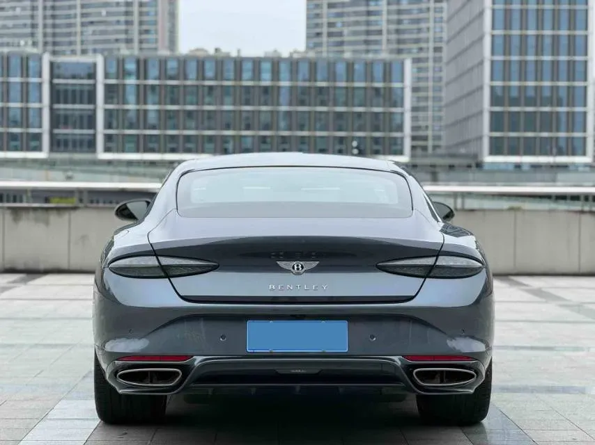 2025 Bentley Continental 4.0T 600HP V8 8DCT PHEV 25.9KWH,autocango,china used car exporter,china ev exporter,chinese used car exporter,chinese used ev exporter
