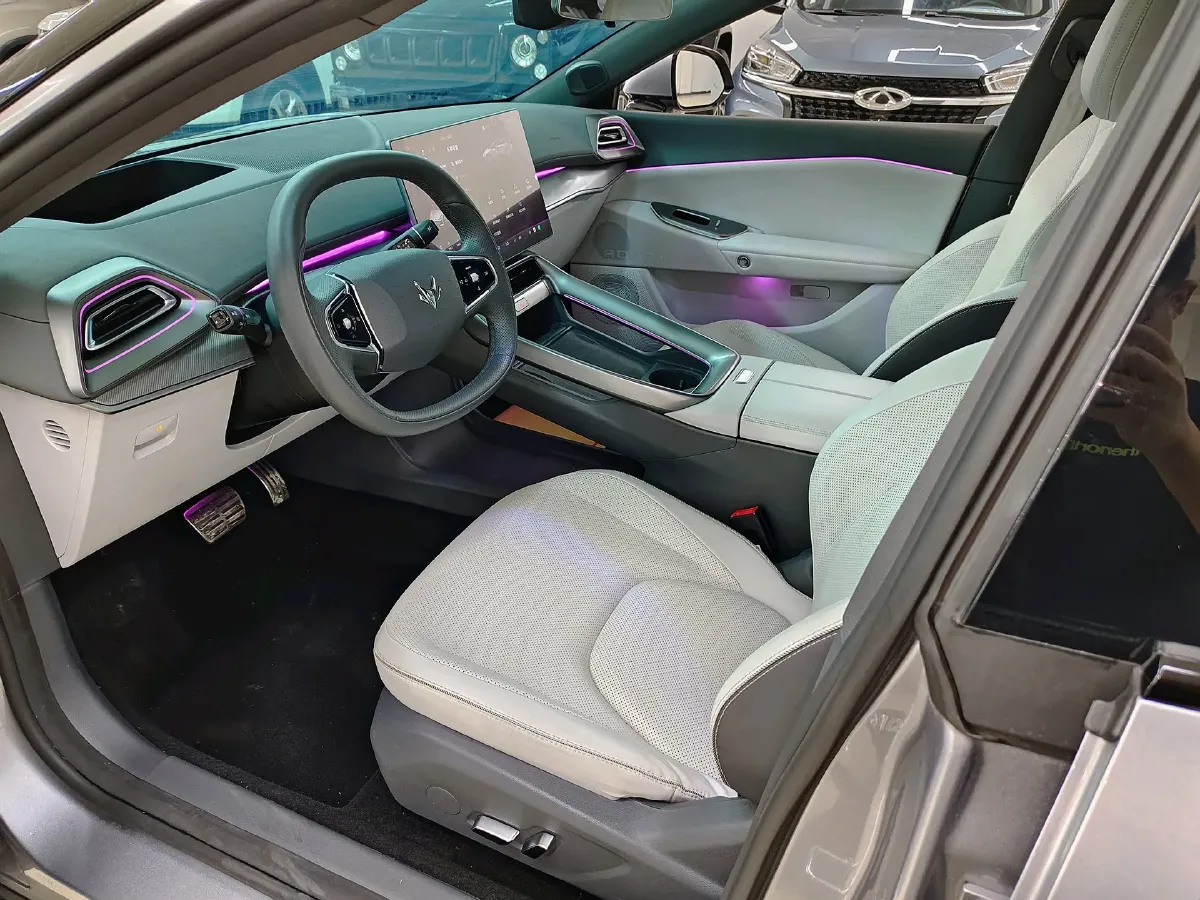 2025 ARCFOX αS5 BEV,autocango,china used car exporter,china ev exporter,chinese used car exporter,chinese used ev exporter