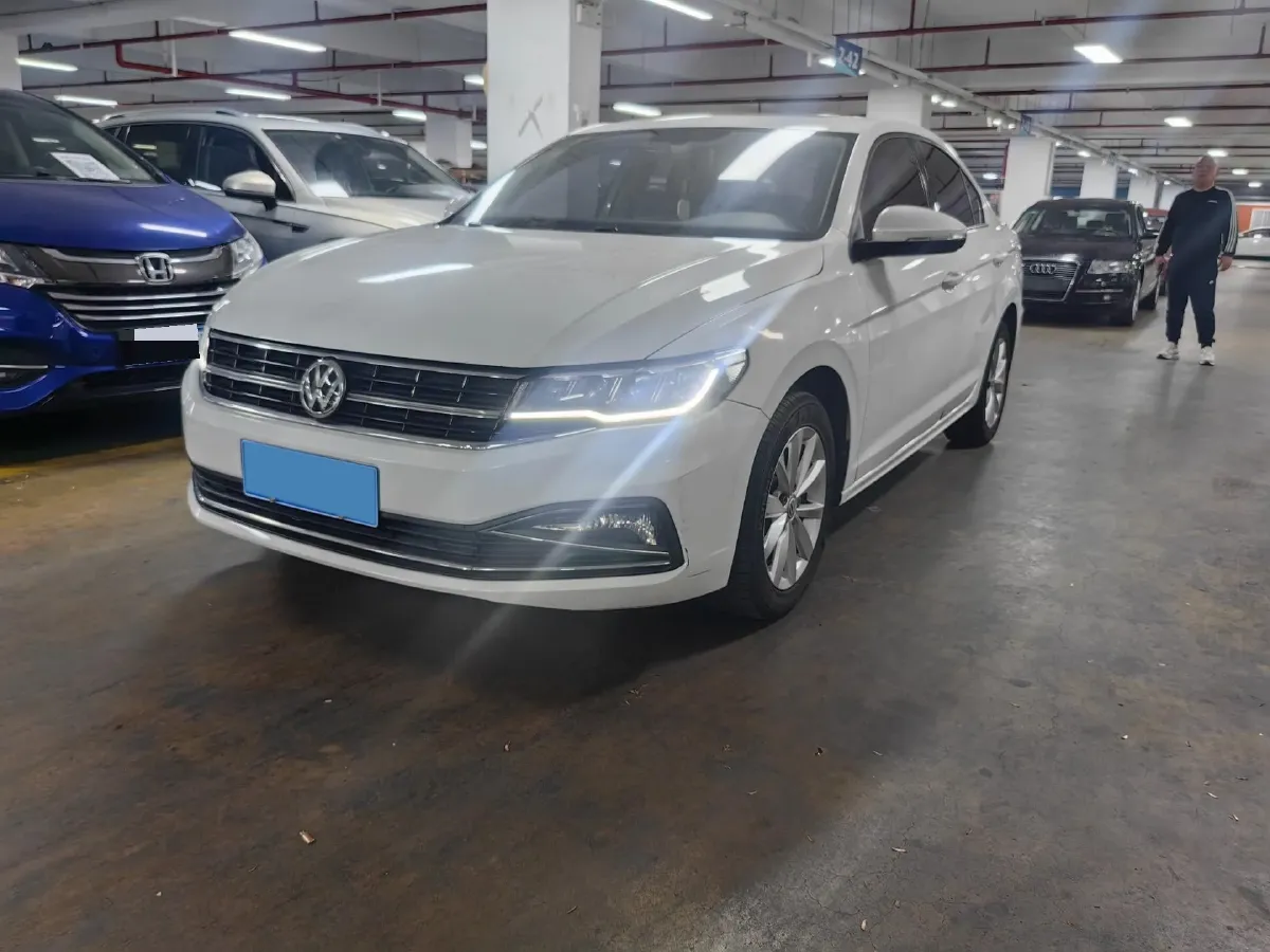 2019 Ford Focus 1.5T 184HP L3 8AT,autocango,china used car exporter,china ev exporter,chinese used car exporter,chinese used ev exporter