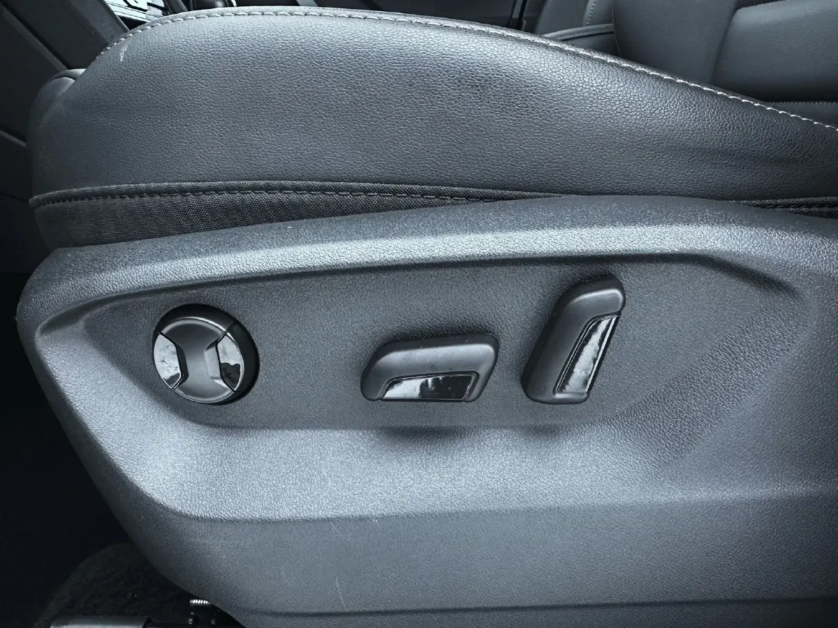 2021 Volkswagen Tharu 1.4T 150HP L4 7DCT,autocango,china used car exporter,china ev exporter,chinese used car exporter,chinese used ev exporter