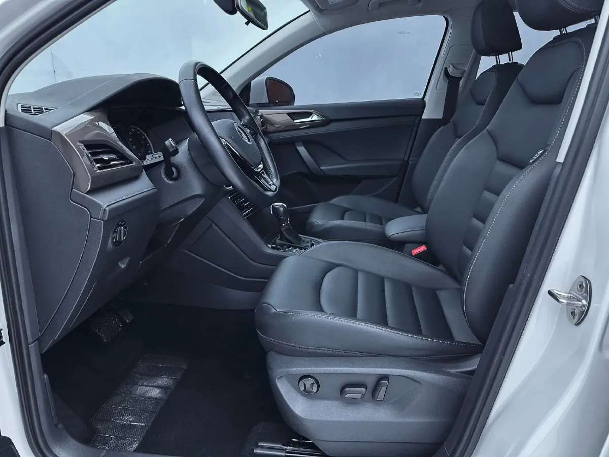 2021 Volkswagen Tharu 1.4T 150HP L4 7DCT,autocango,china used car exporter,china ev exporter,chinese used car exporter,chinese used ev exporter