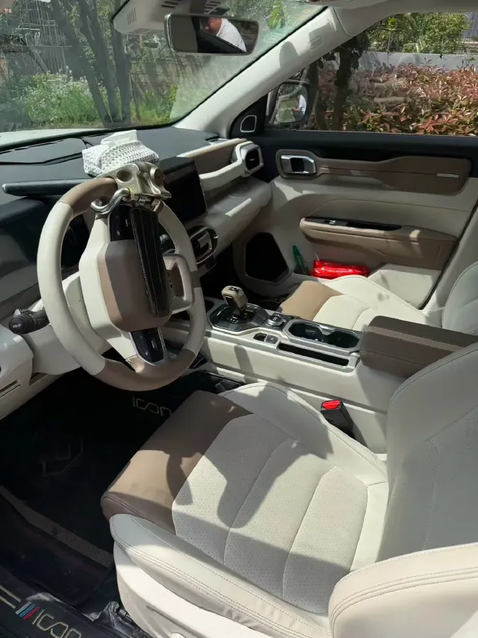 2020 Geely ICON 1.5T 177HP L3 7DCT,autocango,china used car exporter,china ev exporter,chinese used car exporter,chinese used ev exporter