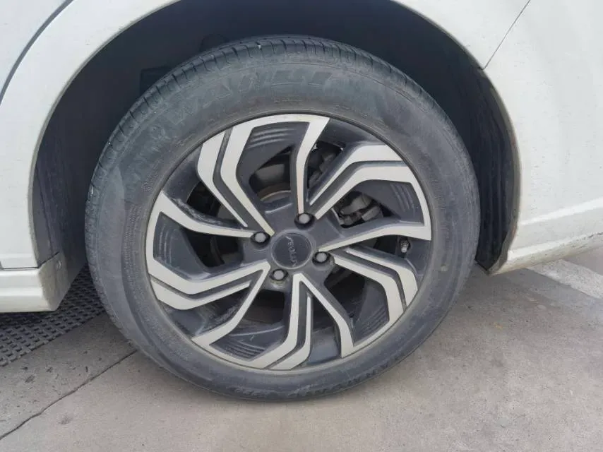 2021 DongFeng Aeolus YiXuan 1.5T 150HP L4 6DCT,autocango,china used car exporter,china ev exporter,chinese used car exporter,chinese used ev exporter