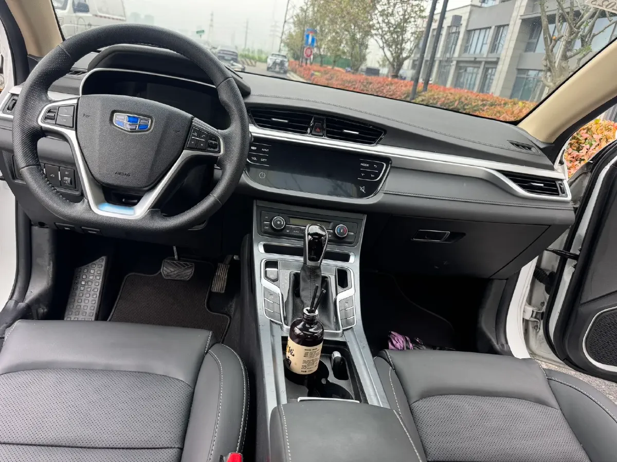 2019 Geely Emgrand 1.5L 109HP L4 CVT,autocango,china used car exporter,china ev exporter,chinese used car exporter,chinese used ev exporter