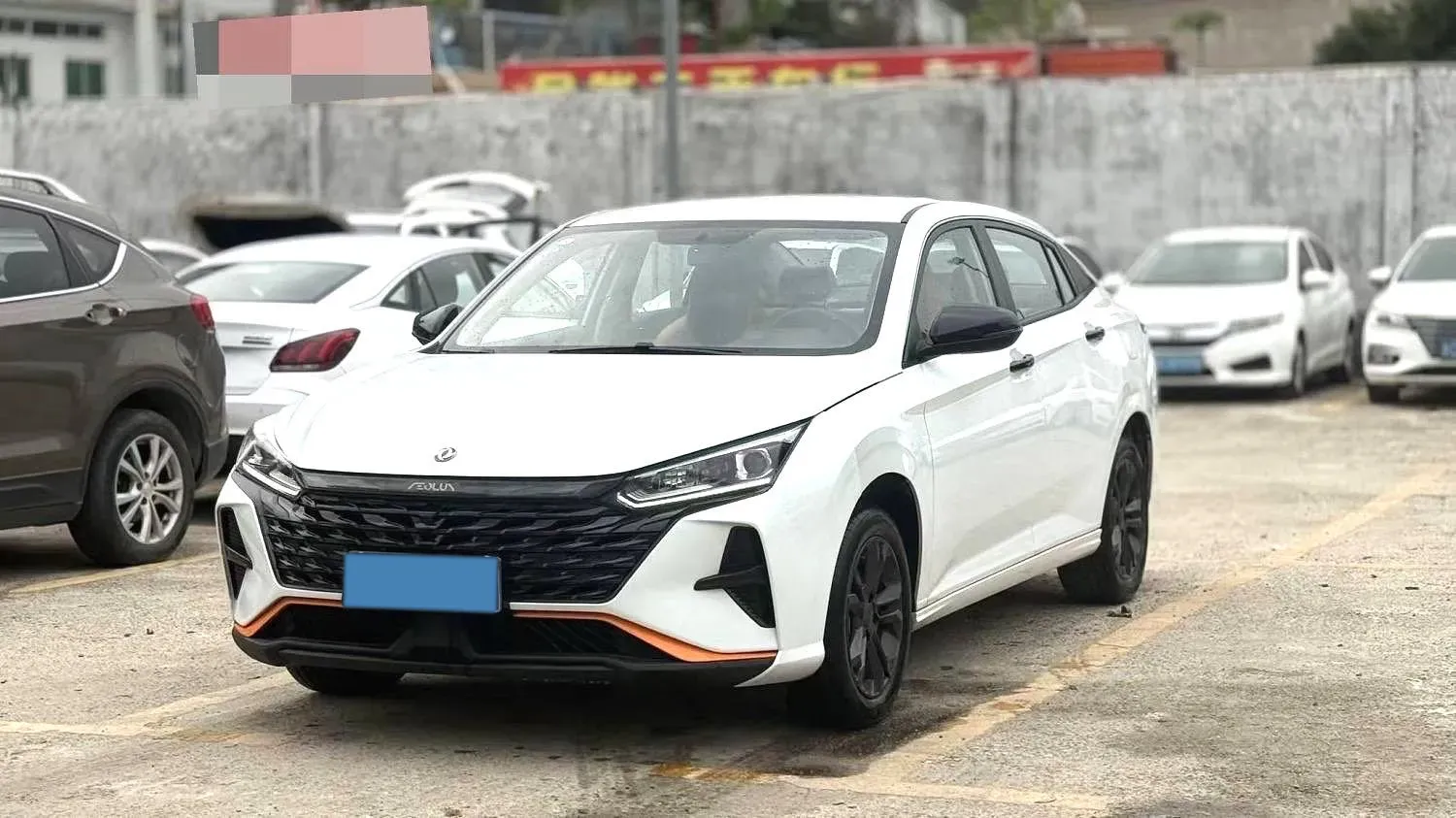 2023 DongFeng Aeolus YiXuan 1.5L 125HP L4 6DCT,autocango,china used car exporter,china ev exporter,chinese used car exporter,chinese used ev exporter