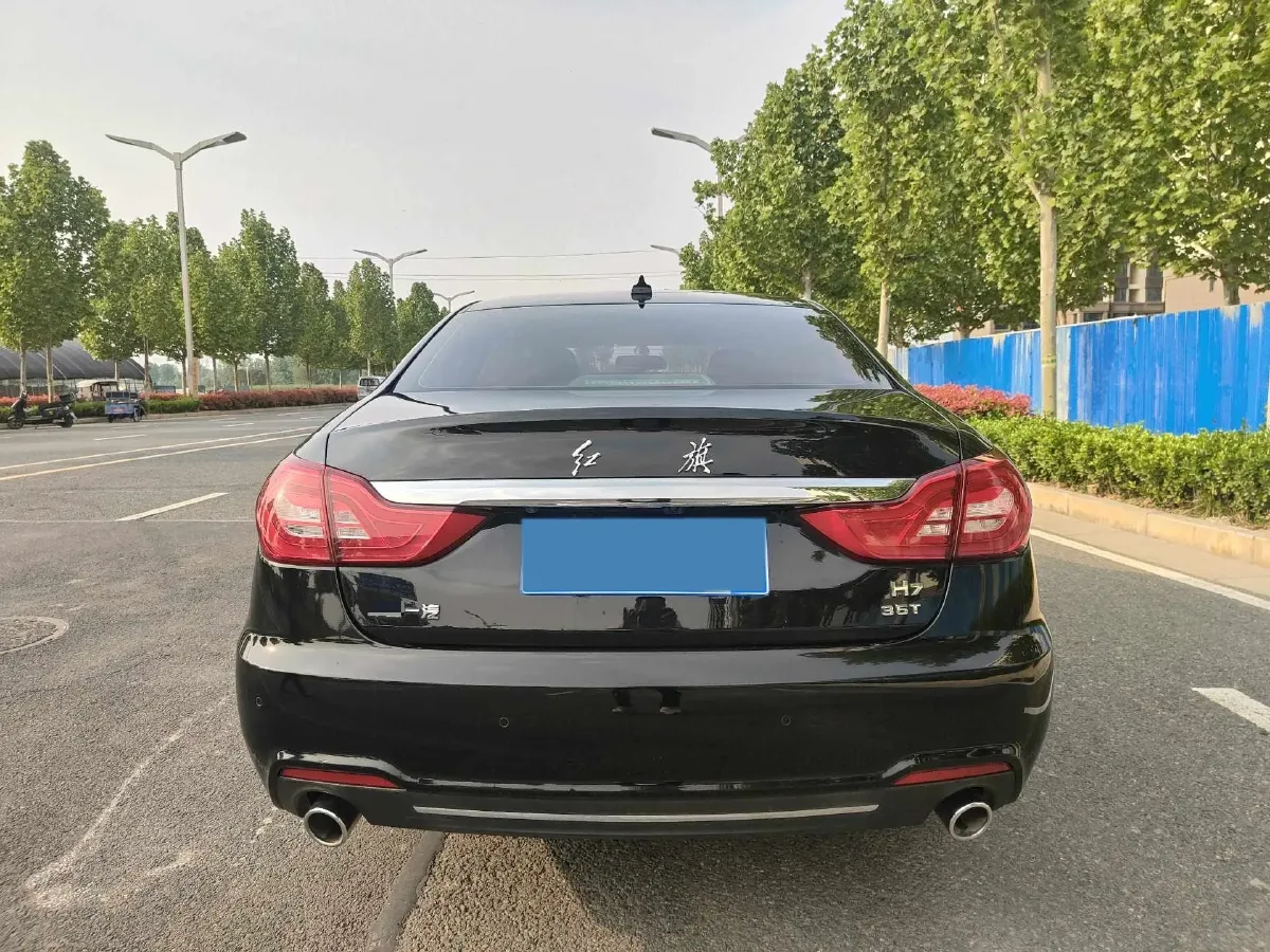 2021 HongQi H7 1.8T 188HP L4 6AT,autocango,china used car exporter,china ev exporter,chinese used car exporter,chinese used ev exporter