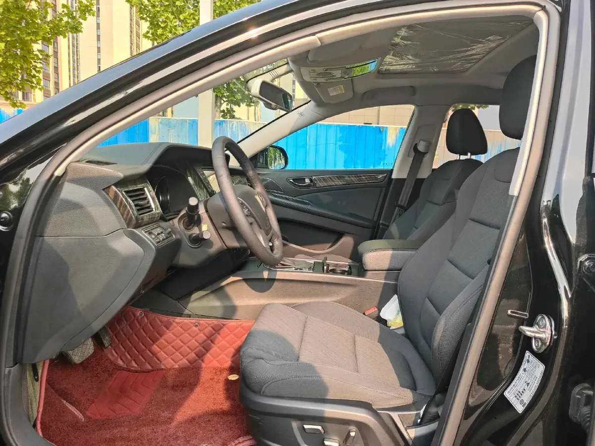 2021 HongQi H7 1.8T 188HP L4 6AT,autocango,china used car exporter,china ev exporter,chinese used car exporter,chinese used ev exporter