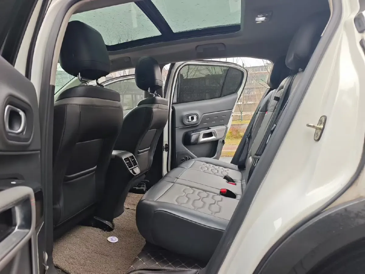 2018 Citroen C5 Aircross 1.6T 167HP L4 6AT,autocango,china used car exporter,china ev exporter,chinese used car exporter,chinese used ev exporter