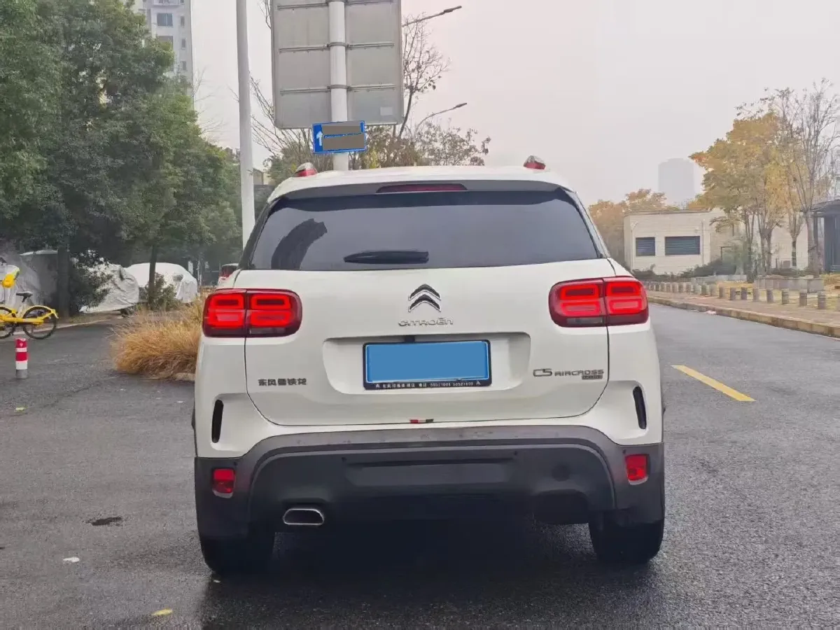 2018 Citroen C5 Aircross 1.6T 167HP L4 6AT,autocango,china used car exporter,china ev exporter,chinese used car exporter,chinese used ev exporter