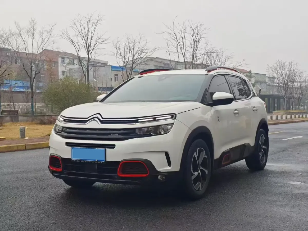 2018 Citroen C5 Aircross 1.6T 167HP L4 6AT,autocango,china used car exporter,china ev exporter,chinese used car exporter,chinese used ev exporter